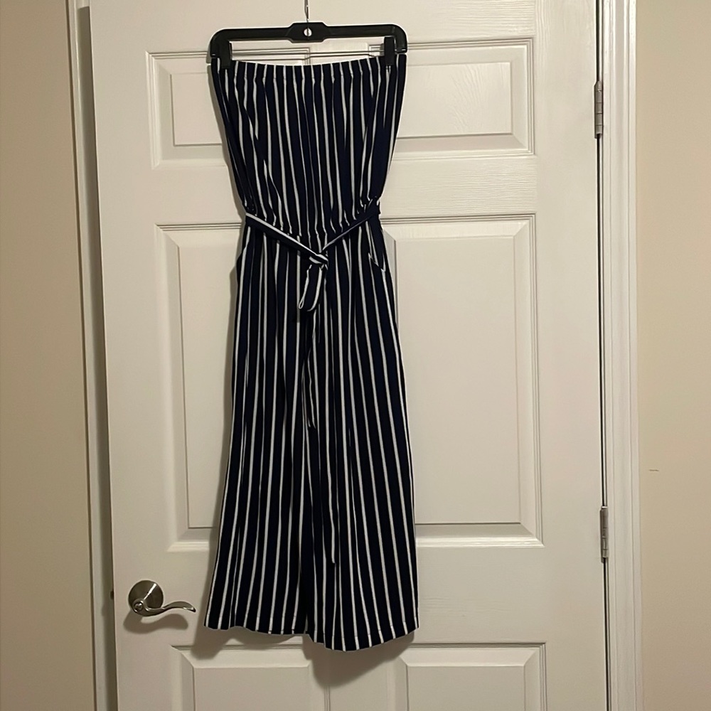 Strapless stripped jumpsuit